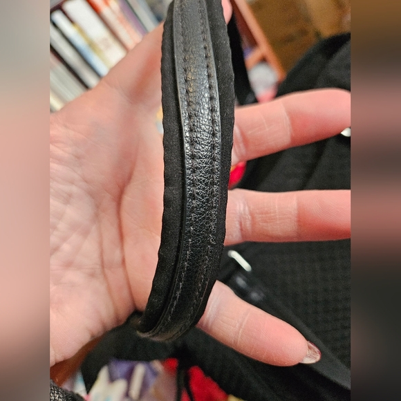 #649 Vera Bradley Black Quilted Tote +Bonus Bunny Sparkly Bag Charm - Picture 14 of 14